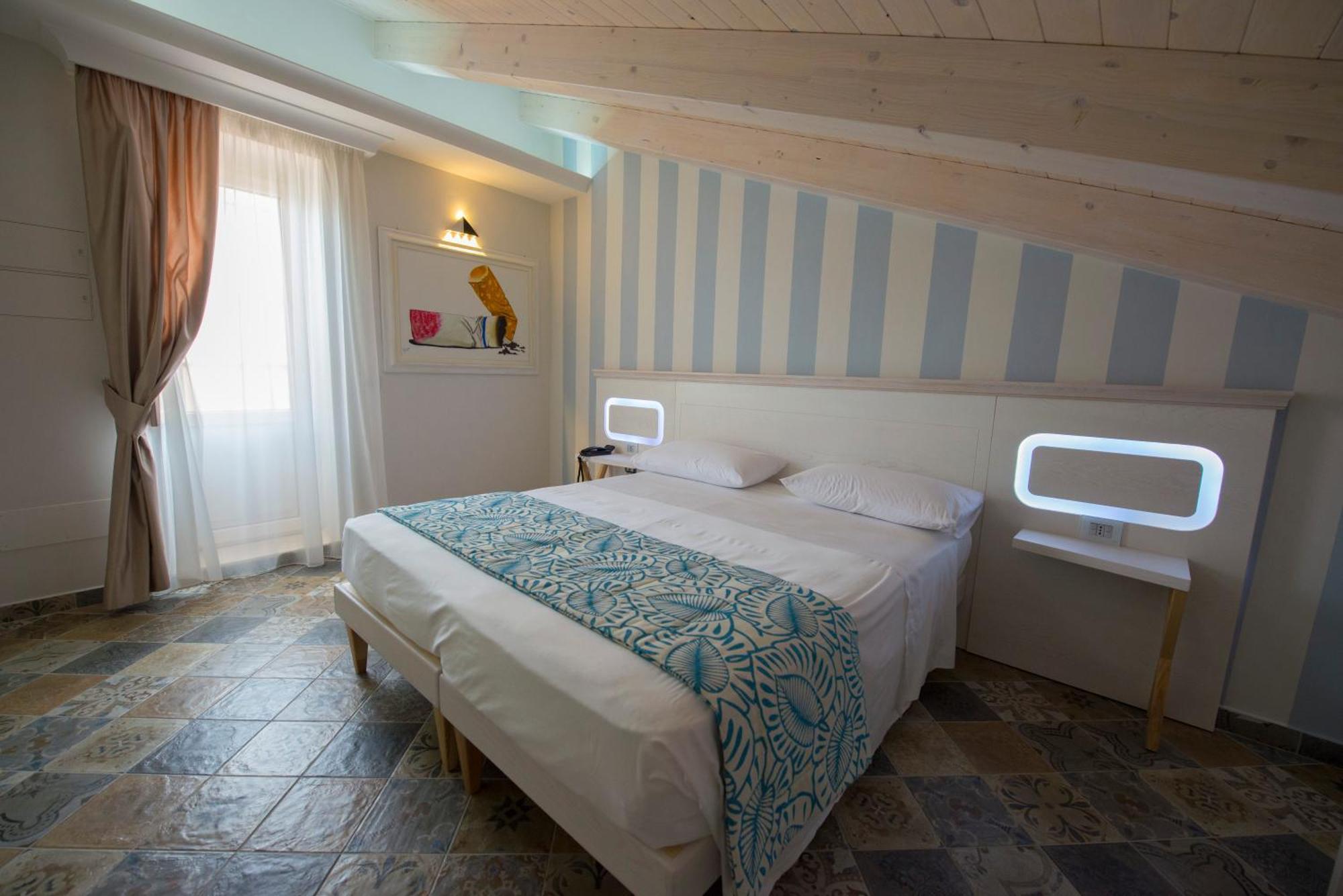 Residenza Donna Giovanna Tropea Szoba fotó